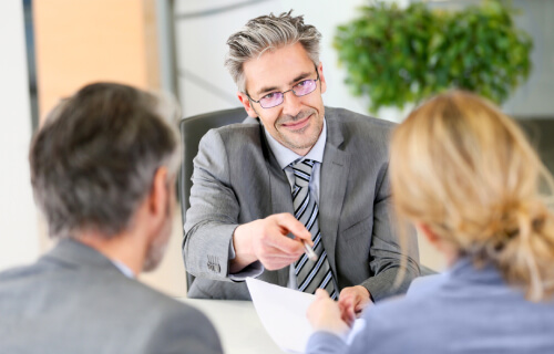 Юридическим компаниям