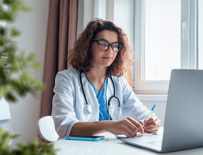 Медицинским центрам